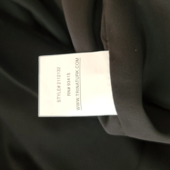 Trina Turk One Shoulder Little Black Dress. Women's Size 2 - Picture 8 of 8